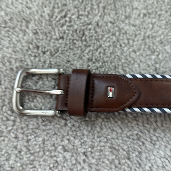 Men’s Tommy Hilfiger brown leather belt size M (34-35) - Picture 2 of 6